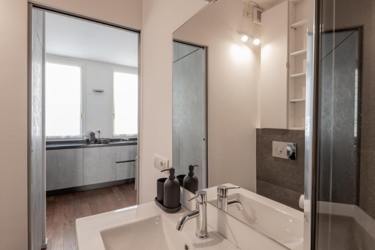 Milano Apartments Voghera Екстер'єр фото